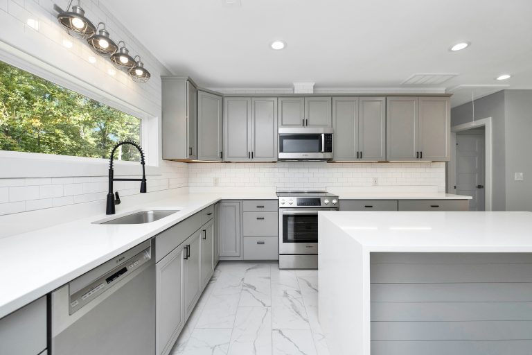 White Kitchen Countertops